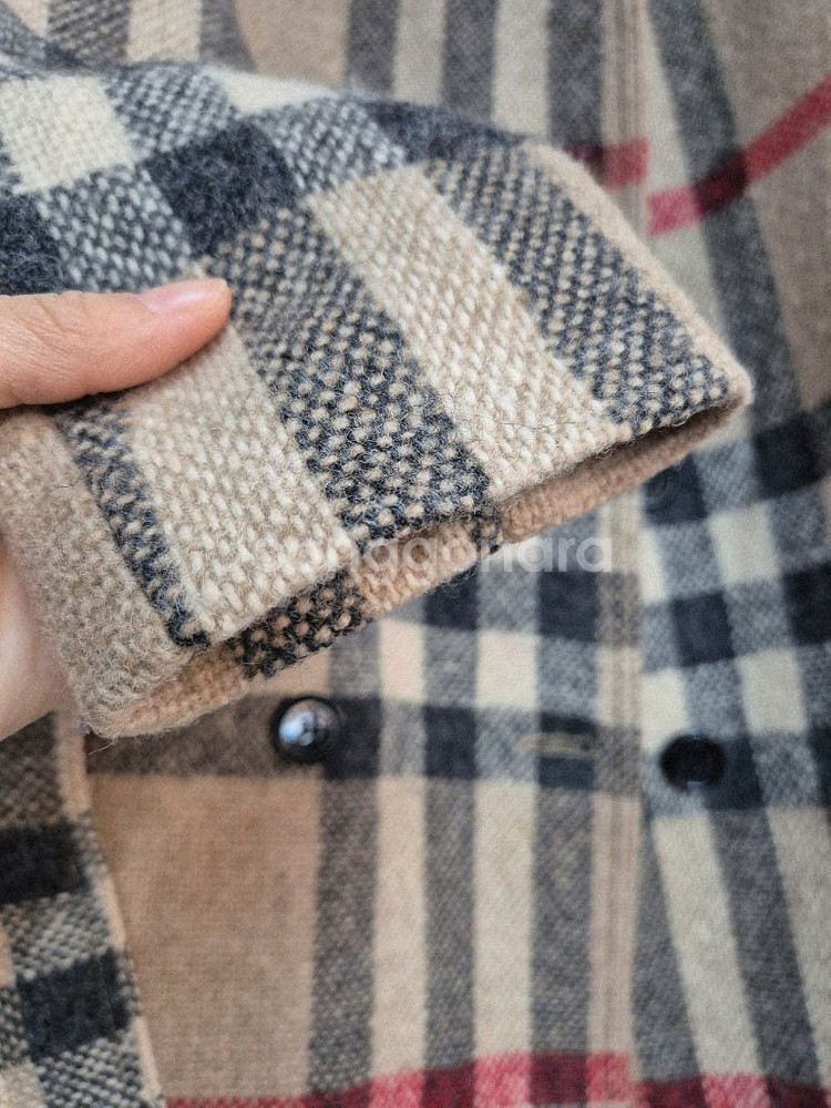 버버리 브릿 체크 벨티드 코트--5