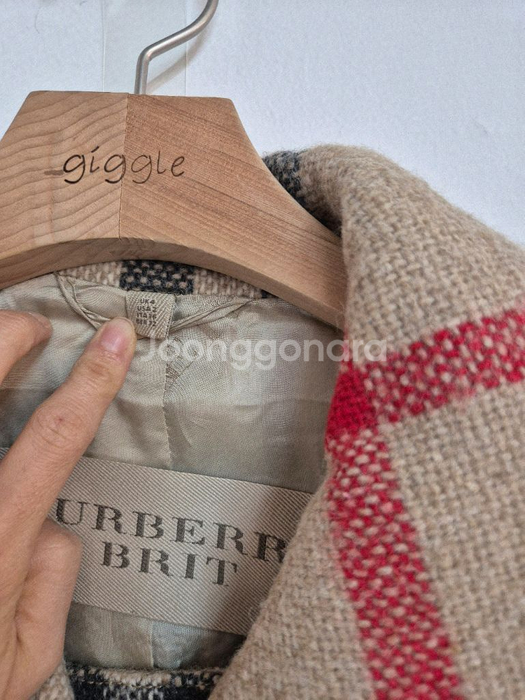 버버리 브릿 체크 벨티드 코트--7