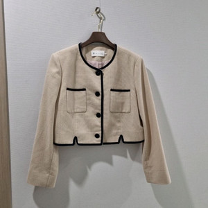 잇미샤 트위드 블랙 배색 자켓 23ss