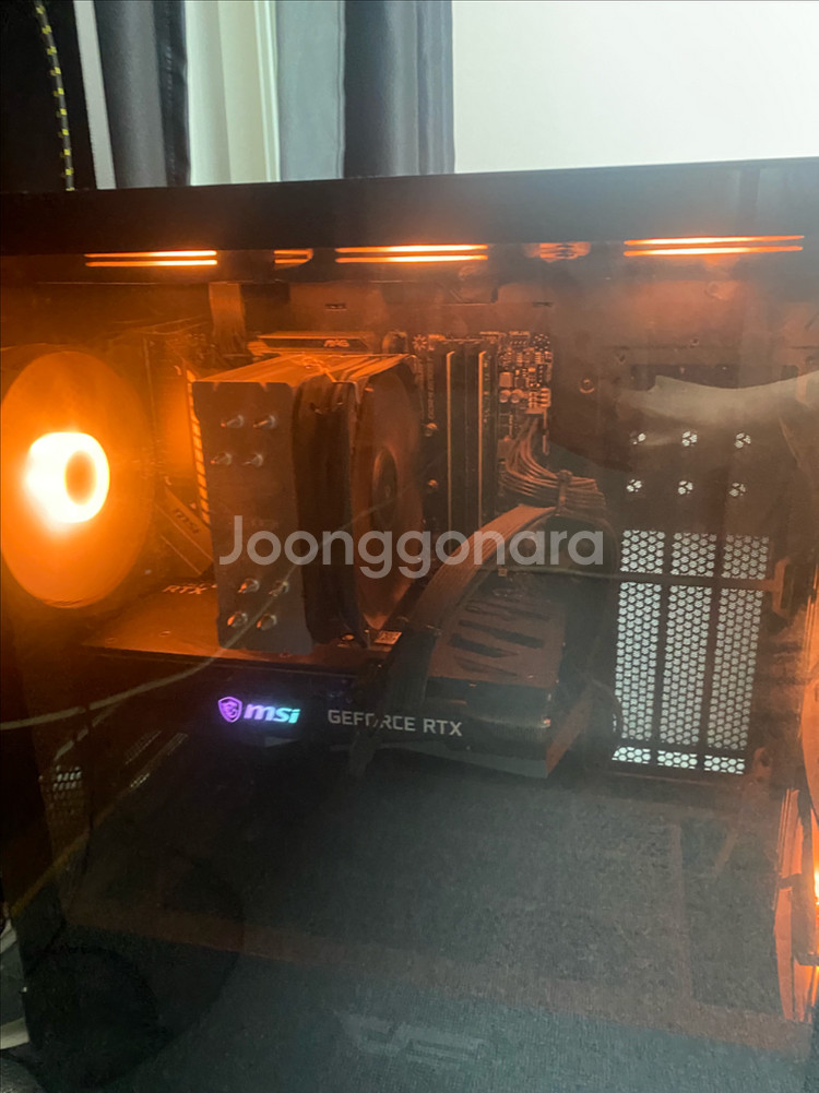 곧 군대 가서 컴퓨터 판매 합니다--1