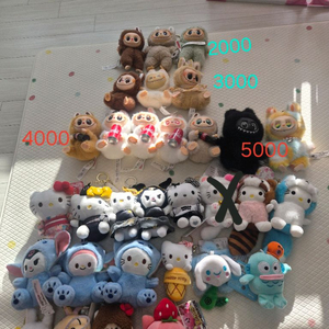 캐릭터 인형 여러가지