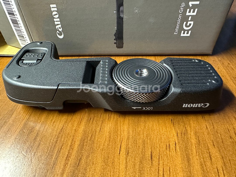 캐논 EOS R8 eg-e1 익스텐션그립, 정품배터리 2개, 24-50mm렌즈킷 렌즈정품후드(일괄,개별판매x)--0