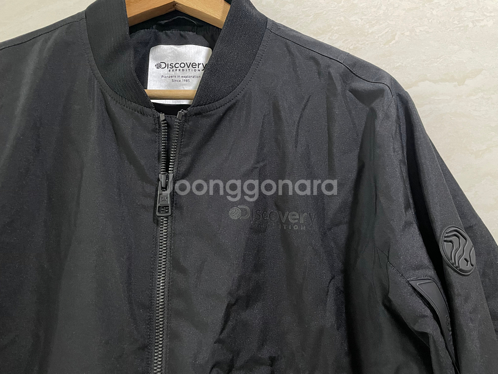 디스커버리 남성 봄버 자켓--3