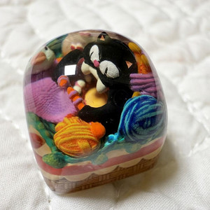 Dwarf Factory 아티산, In the cat, Granny's Yarn