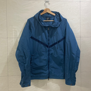 나이키 / 윈드러너, 바람막이, 남성자켓 / M(100-103) / 3만 5천원