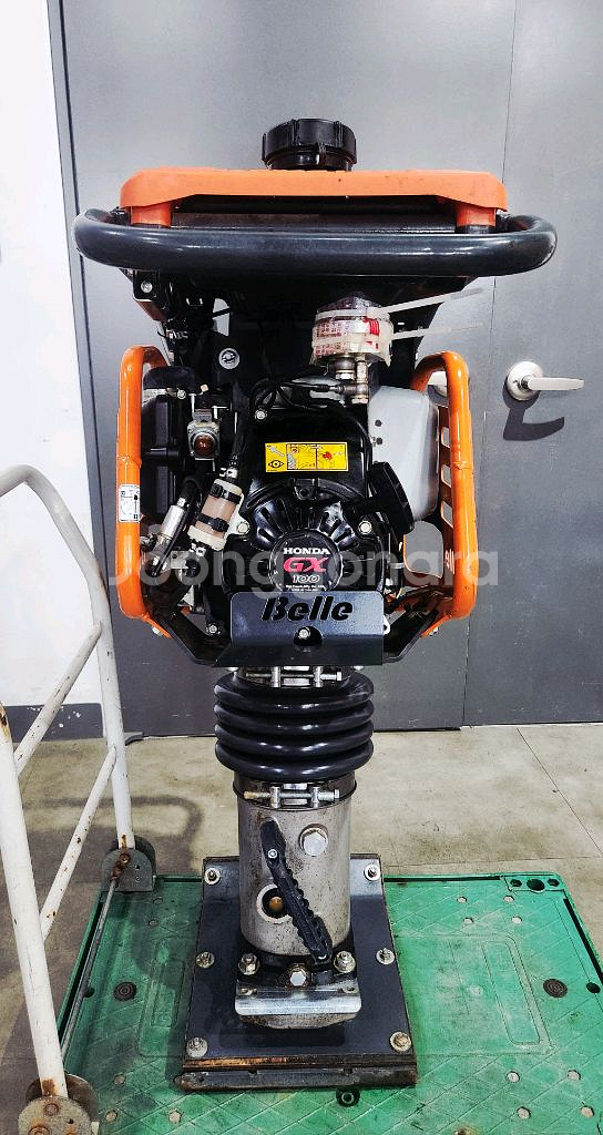 람마기 땅다짐기--2