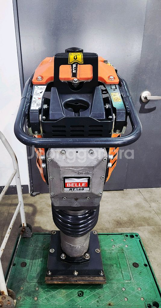 람마기 땅다짐기--3