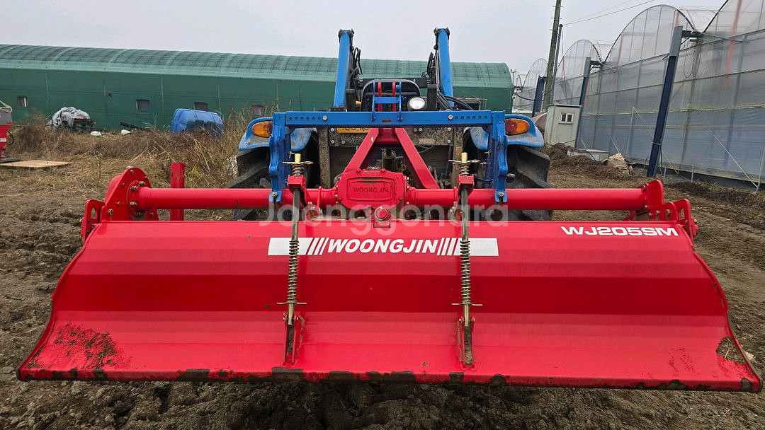 LS트랙터 xu6168(68.9마력)--2