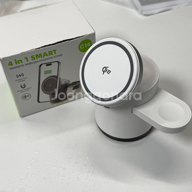4in1 맥세이프 충전기 QI2 아이폰 에어팟 애플워치 충전 스탠드 조명 거치대 입니다.--0
