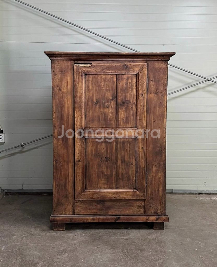 앤틱 프렌치 러스틱 파인 싱글 도어 캐비넷 서랍장--0