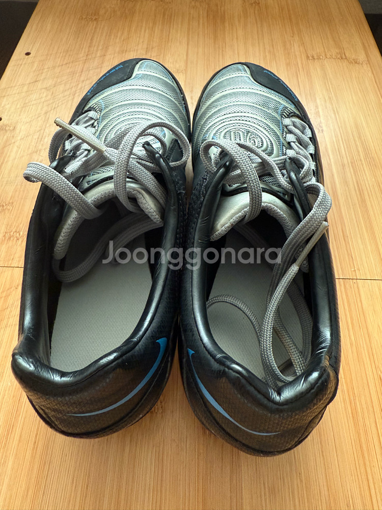 나이키 축구화 토탈90 4--5