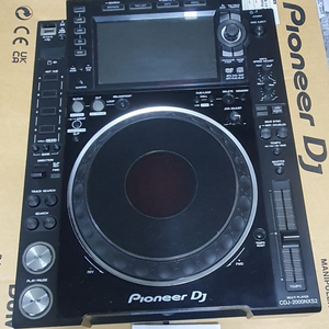 파이오니아 디제이 CDJ-2000NXS2 판매합니다