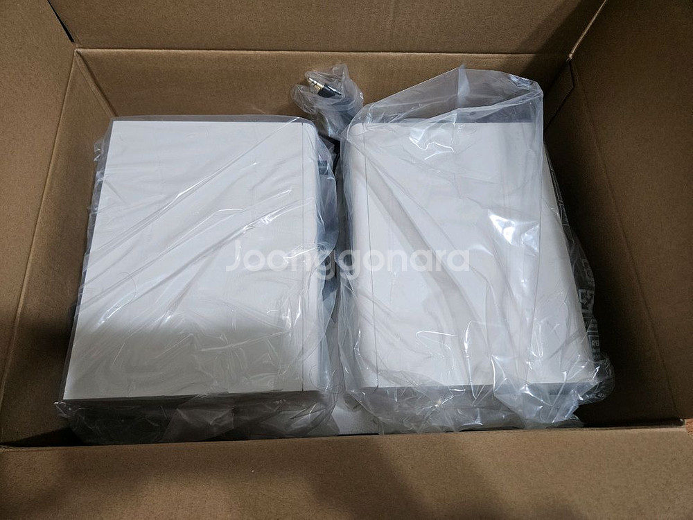 에디파이어 MR4 북셸프 스피커--1