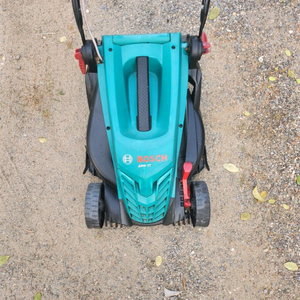 보쉬 잔디깍기 가정용 전기 카트 ARM37 경기광주