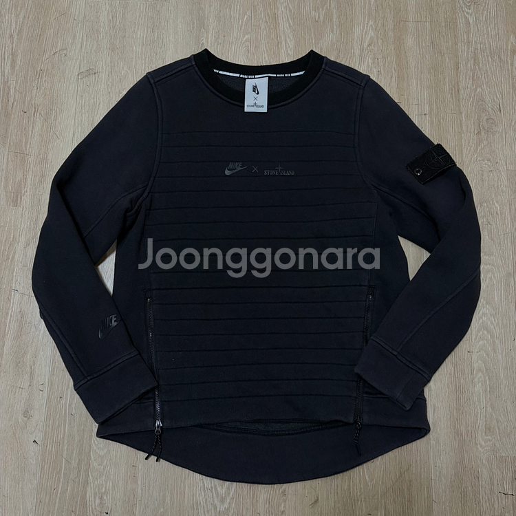 나이키 스톤아일랜드 콜라보 와펜 테크팩 맨투맨 L--0