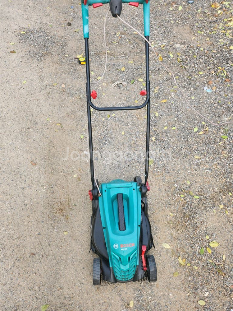 보쉬 잔디깍기 가정용 전기 카트 ARM37 경기광주--1