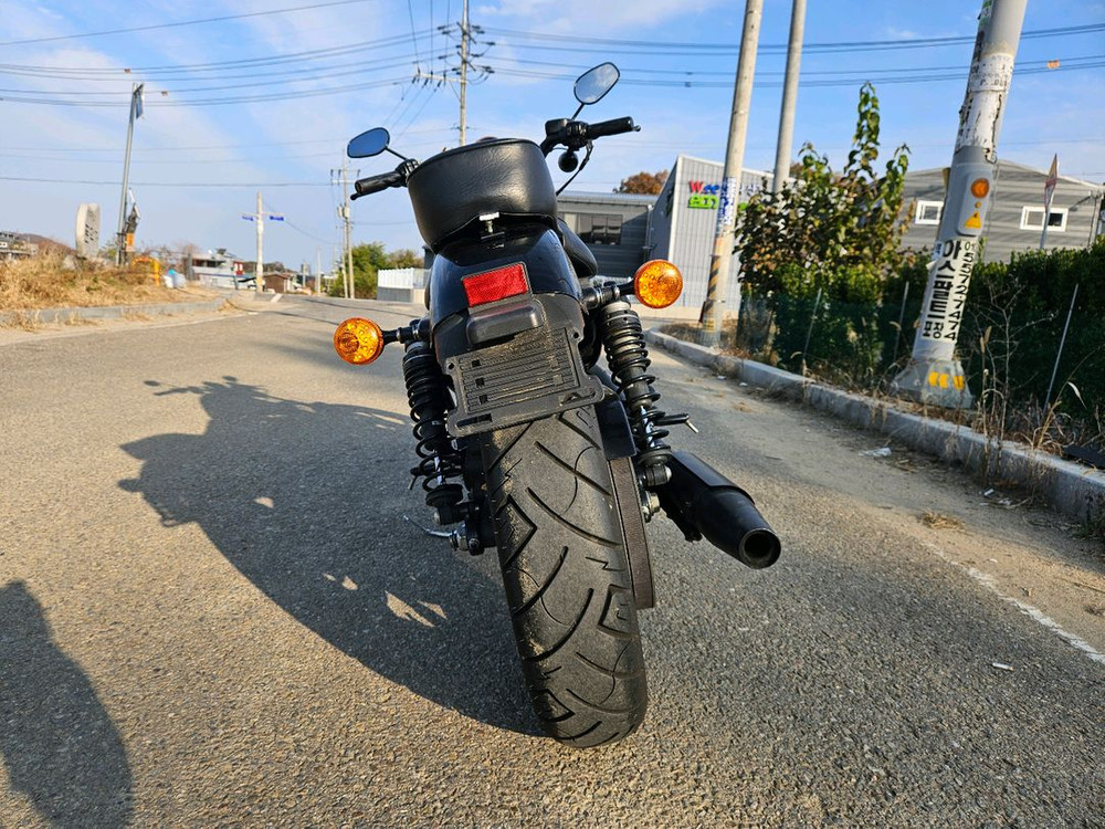 할리데이비슨아이언883/16년식/1만키로/910만원/상태굿--7