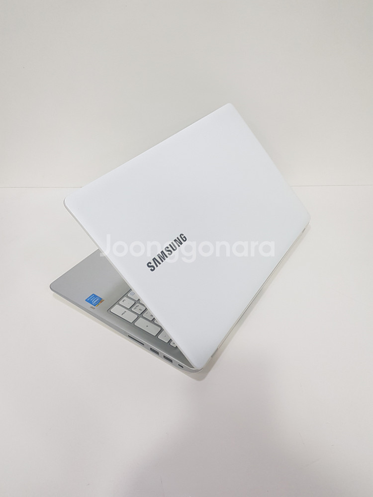 화이트색상!!>슬림삼성15인치사무용노트북--0