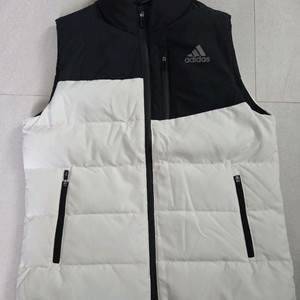 아디다스 키즈 베스트 140사이즈(오리털)