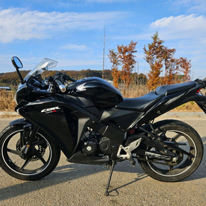 혼다CBR125/14년식/1만키로/140만원/2채널블박