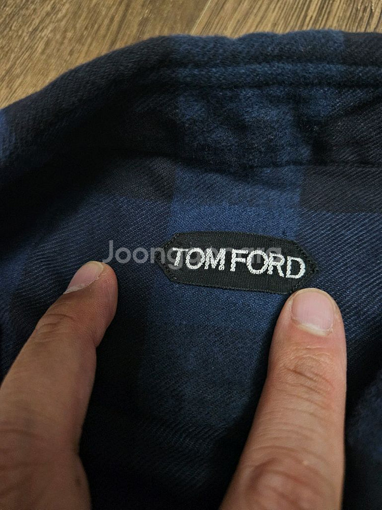 톰포드 플란넬 체크 셔츠--1