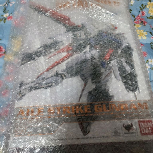 메탈빌드 에일 스트라이크 개봉품 판매