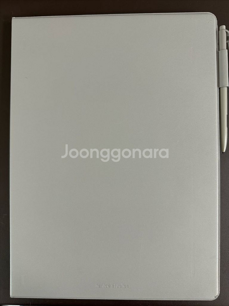 쿠아데르노 A4 gen2 e-ink tablet 및 라미 알스타 S펜--1