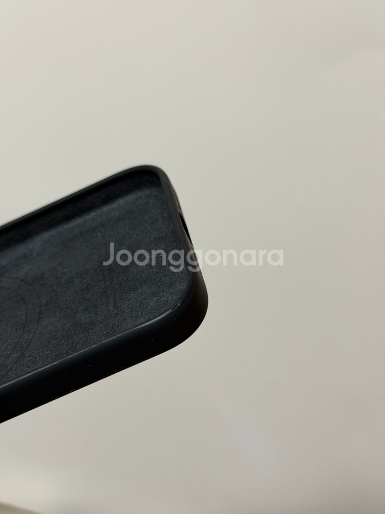 아이폰 15 프로 정품 맥세이프 실리콘 케이스 블랙--1