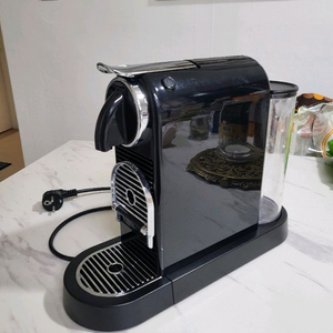 네스프레소 커피머신