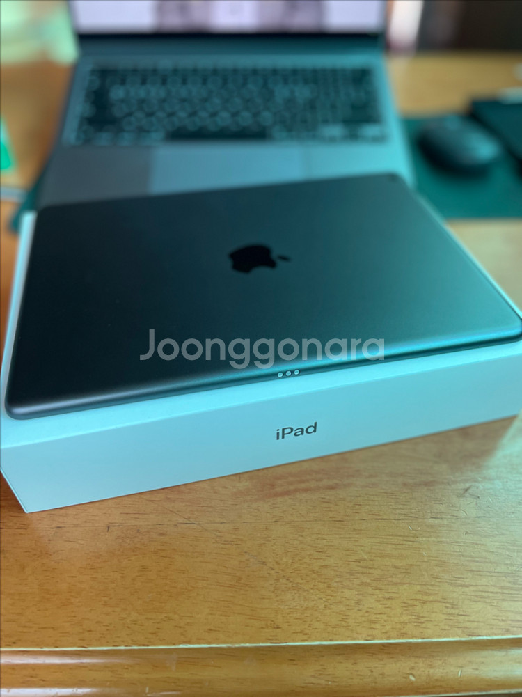 아이패드 9세대 64GB--2