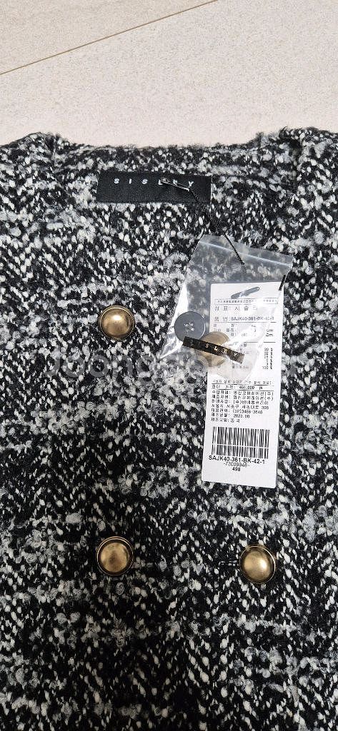 시슬리 부클 트위드 자켓ㅡ새상품--4