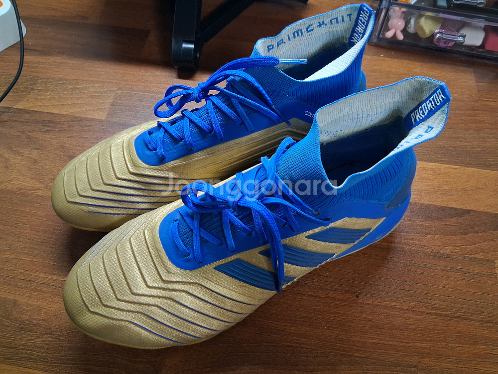 [265] 아디다스 프레데터 19.1 fg 축구화--0