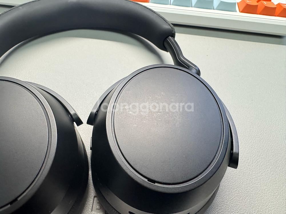 젠하이저 모멘텀4 무선 헤드폰--5