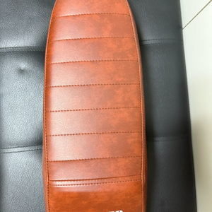 엑스라이더x200 프로 순정 기본 숏시트 브라운 색상