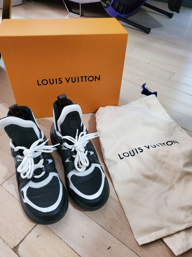 루이비통 아치라이트 265~270 사이즈 판매 합니다. 이미지