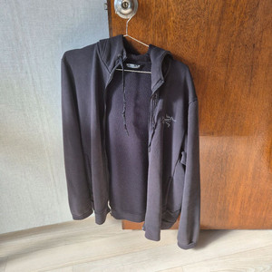 아크테릭스 후드집업 라지 노스페이스 솔리드옴므 후드 맨투맨