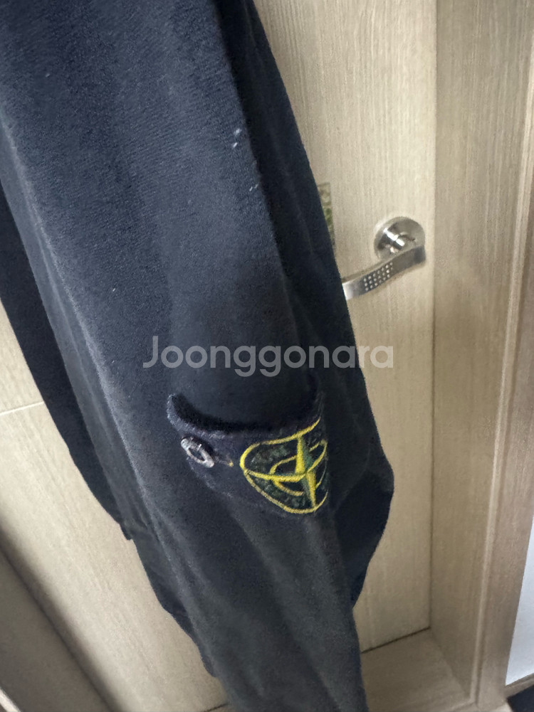 스톤아일랜드 맨투맨 xl--1