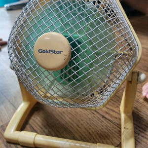 골드스타 탁상용 선풍기