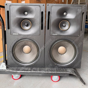 [판매] 제네렉 1037B, 1038AC(센터스피커) 스피커 판매
