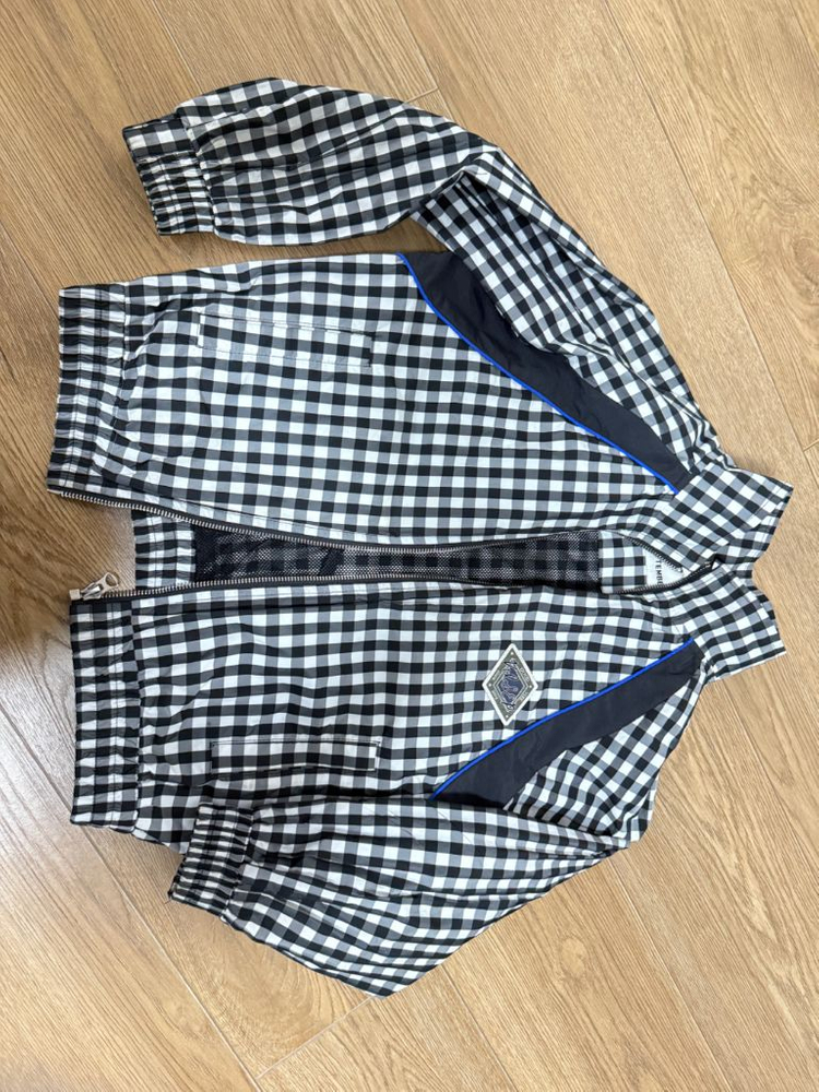 비아셉템버 바람막이 130--3