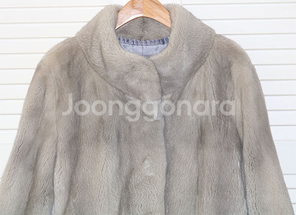 진도모피 밍크 코트--2