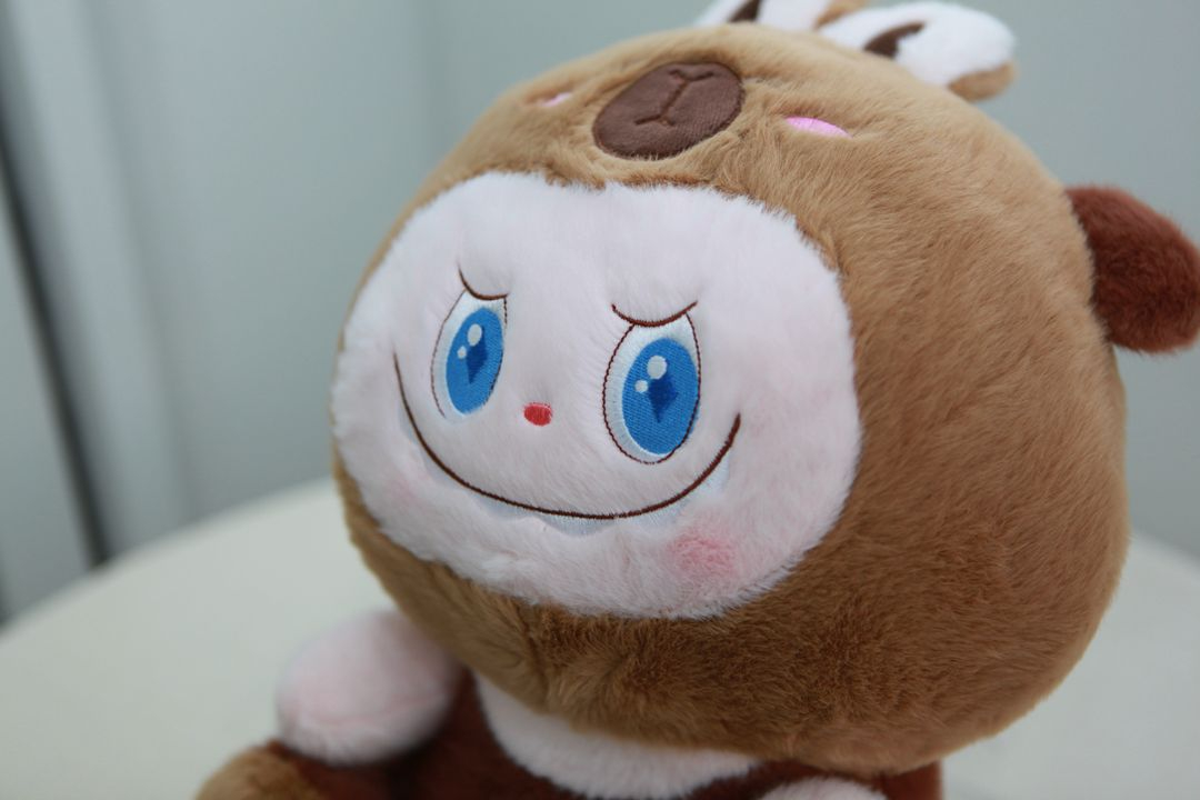 카피바라 옷 입은 라부부 대형 인형 이미지