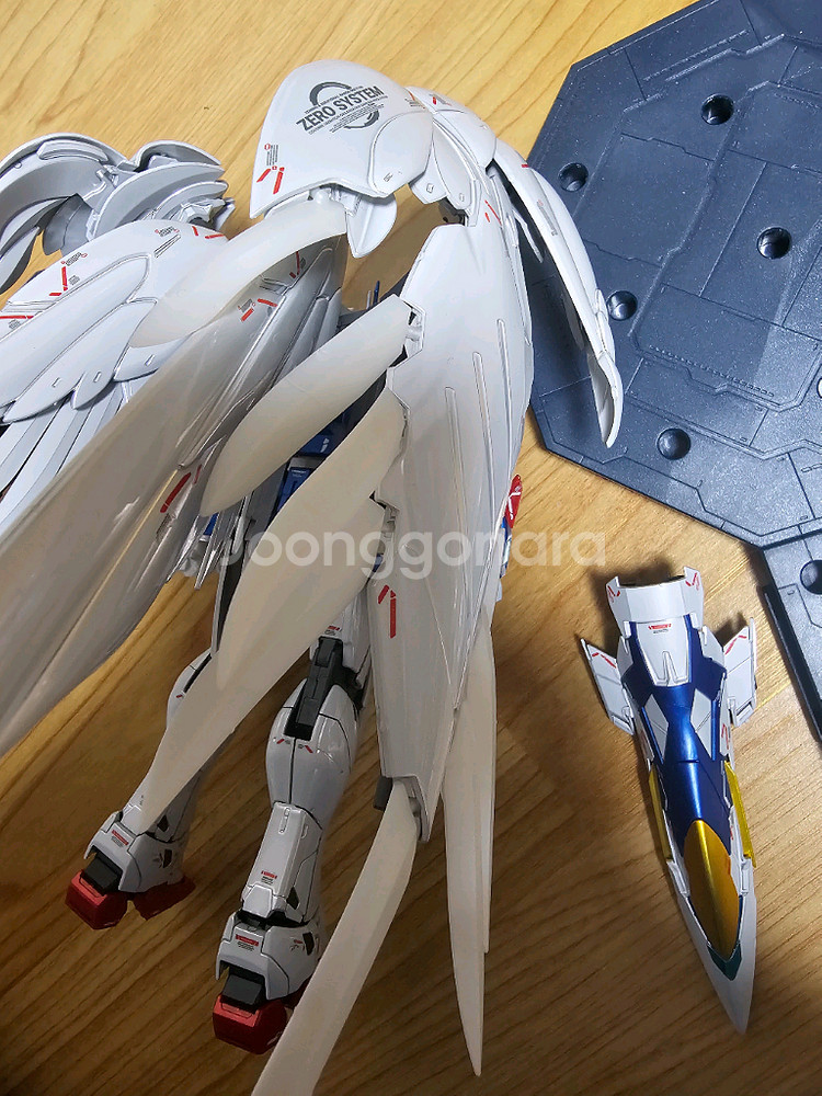 건담 프라모델 mg 윙 제로 버카 티타늄 피니쉬 가조립--3