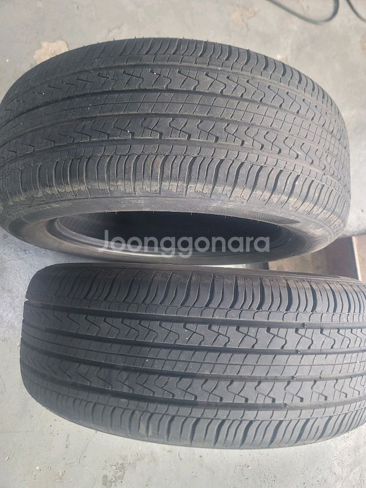 215/55r17 한국타이어--0