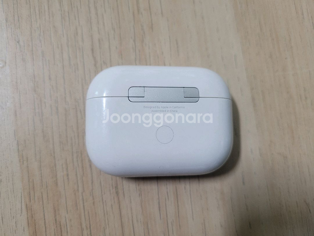 에어팟 프로 2세대 본체--1