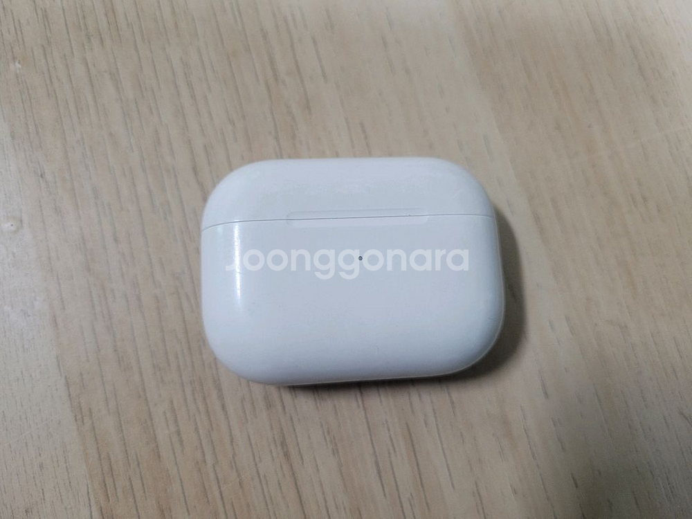 에어팟 프로 2세대 본체--0