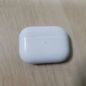 에어팟 프로 2세대 본체