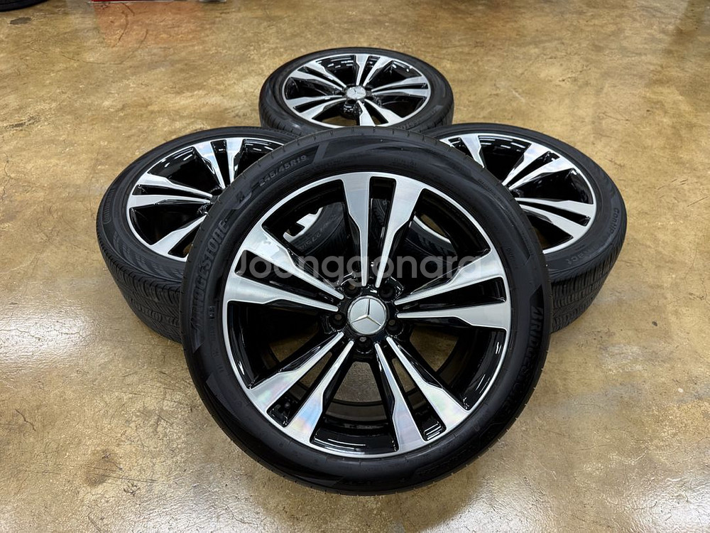 벤츠 S클래스 19인치 정품 휠타이어 팝니다--0