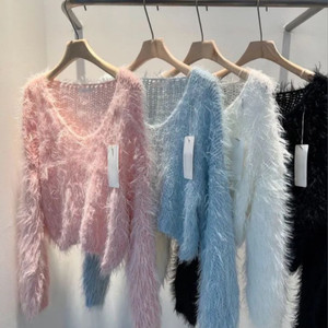 긴팔니트 수입의류 브이넥 앙고라 솔잎니트 세미 크롭티