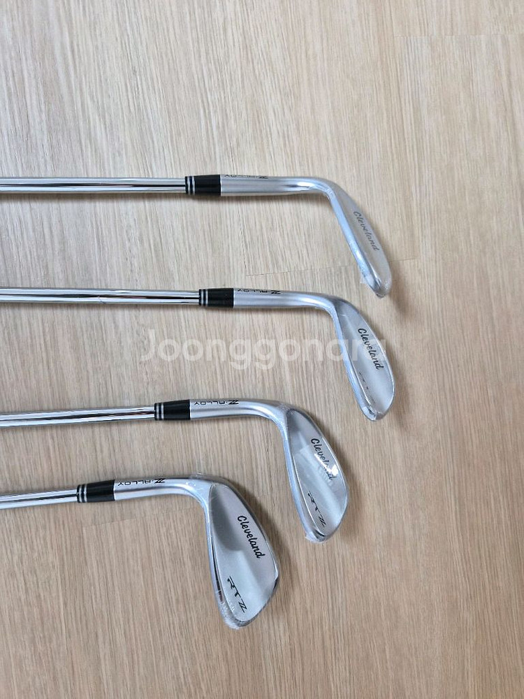 좌타 핑 G440 4번유틸 & 클리브랜드 웨지 & jpx925아이언 세트--8